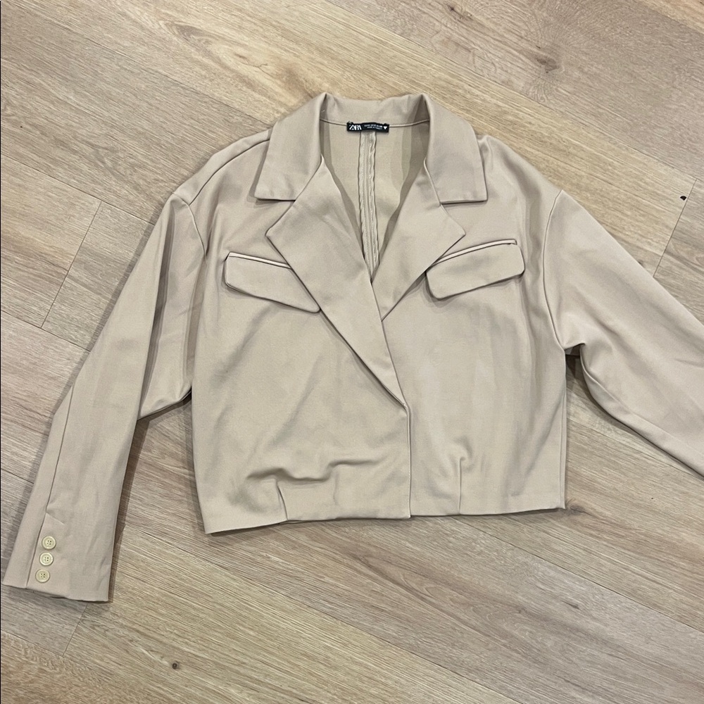 Zara Women's Cream jacket
